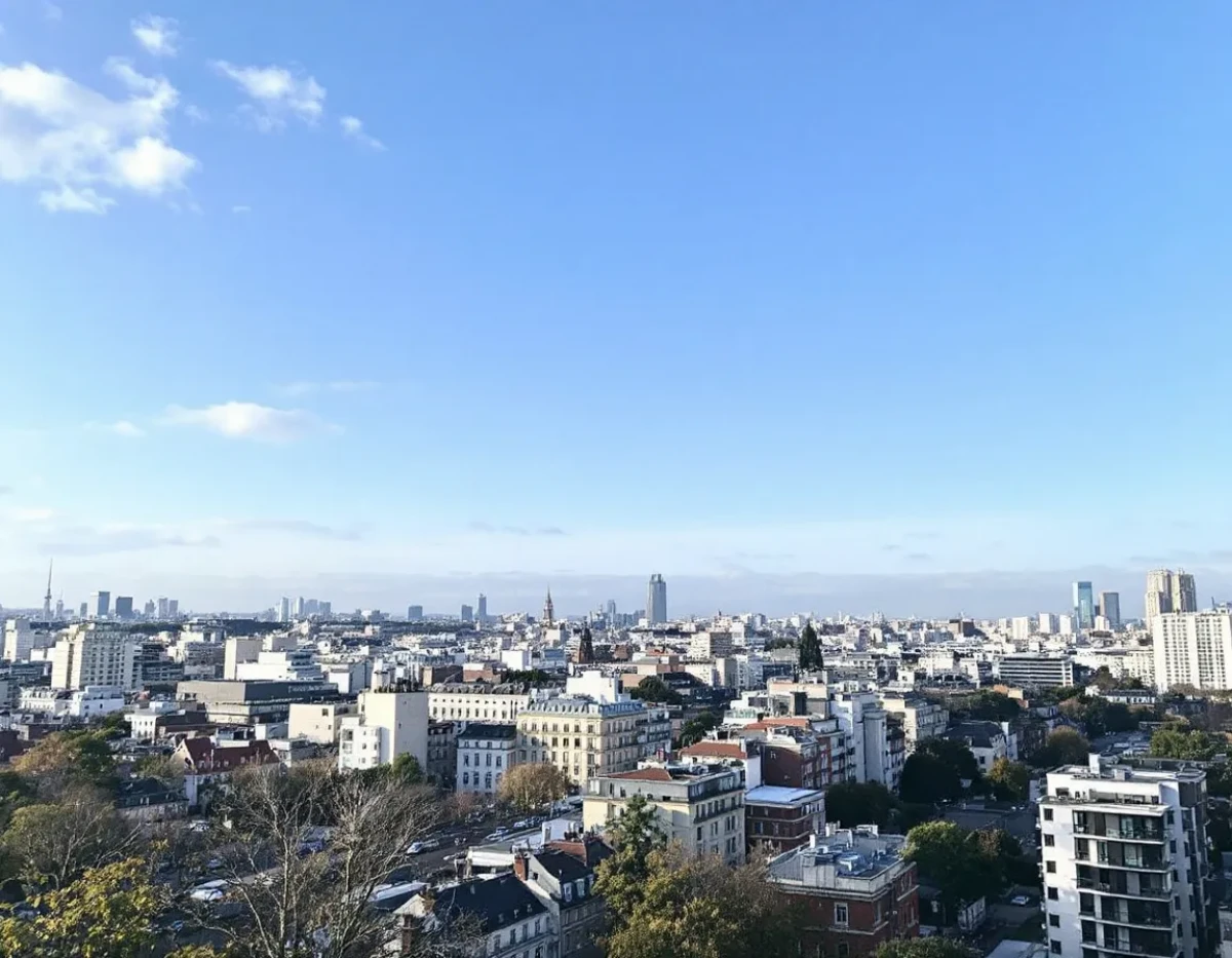 L'évolution du droit de l'urbanisme : entre autorisations administratives et défis contemporains